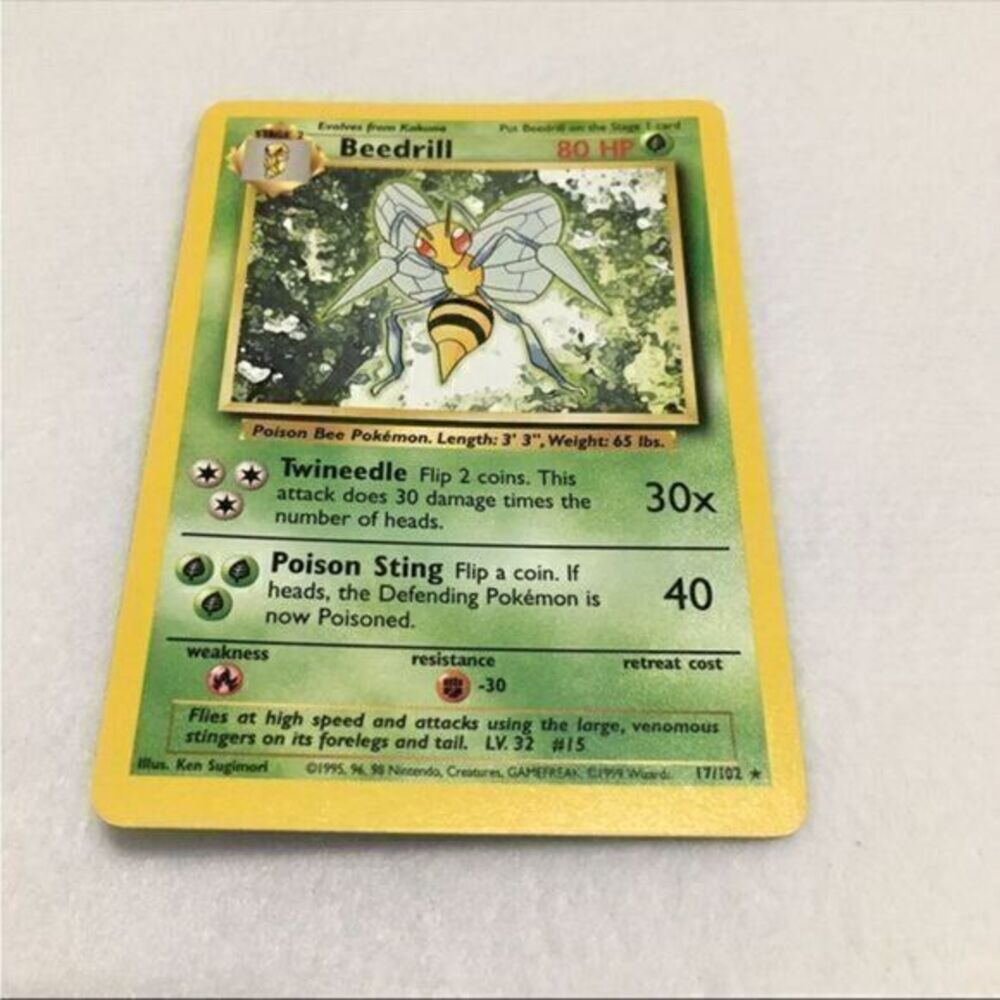 Beedrill 17/102 Base Set NonHolo Rare Vintage 1999 Pokemon Card NM